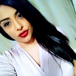 Meet your Posher, Ana laura